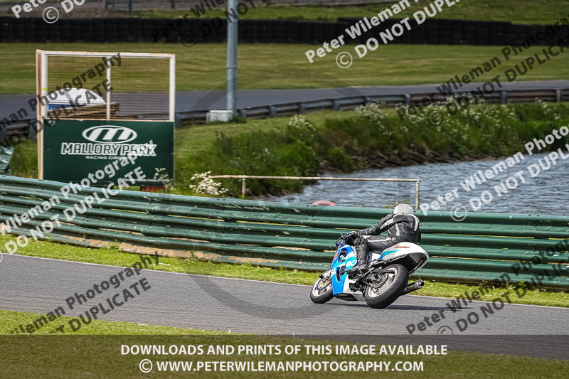 enduro digital images;event digital images;eventdigitalimages;mallory park;mallory park photographs;mallory park trackday;mallory park trackday photographs;no limits trackdays;peter wileman photography;racing digital images;trackday digital images;trackday photos